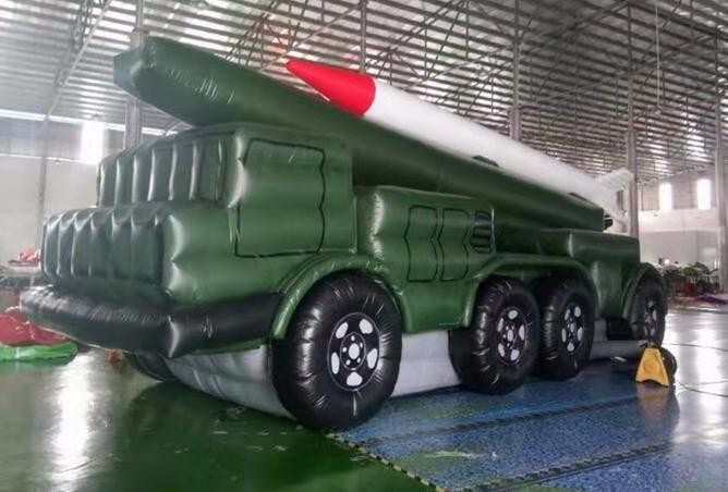 临桂小型导弹车